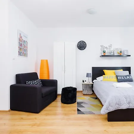Studio Pradnik Bialy By Renters *