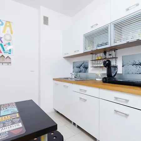 Studio Pradnik Bialy By Renters